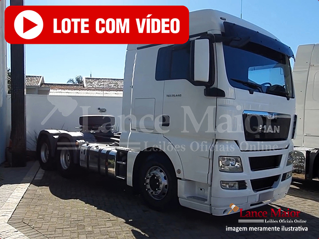 LOTE 003 - MAN TGX 29.440 2015