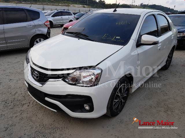 LOTE 039 - TOYOTA ETIOS Sedan Platinum 1.5 2018