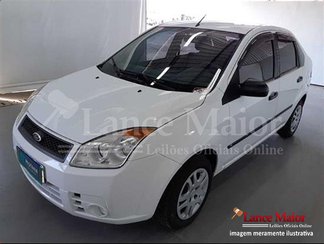 LOTE 003 - Ford Fiesta SEDAN 2010