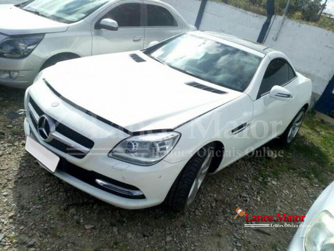 LOTE 028 - Mercedes-Benz SLK 55 AMG 5.5 V8 2012 