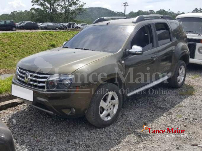 LOTE 033 - RENAULT DUSTER 2014