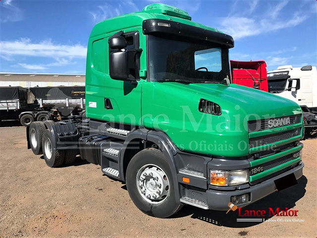 LOTE 011 - SCANIA 124 400 ANO 2002 6X2