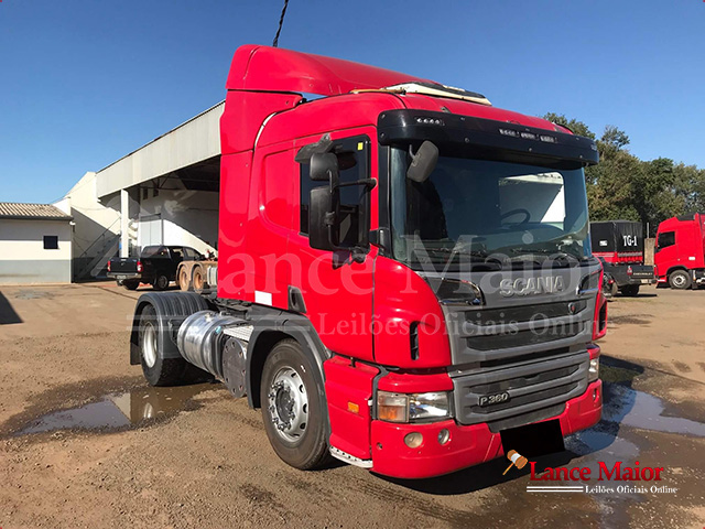 LOTE 019 - SCANIA P-360 ANO 2012 4X2