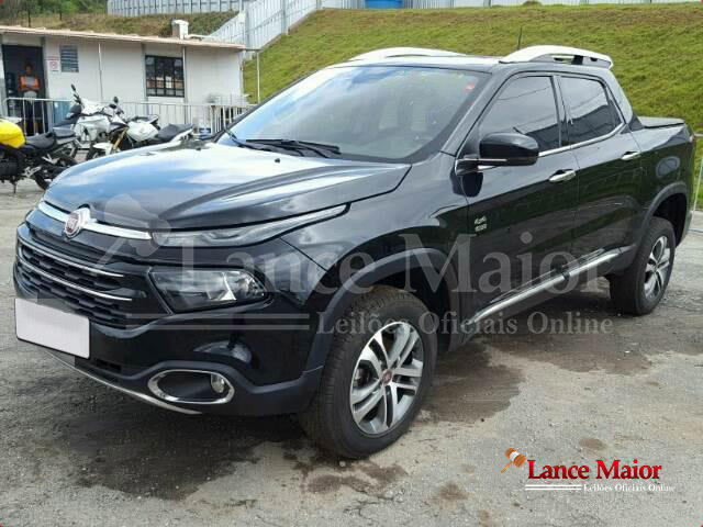 LOTE 029 - FIAT TORO VOLCANO AT9 2.0 2017