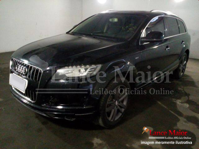 LOTE 009 - Audi Q7 3.0 TFSI Ambiente Tiptronic Quattro 2015