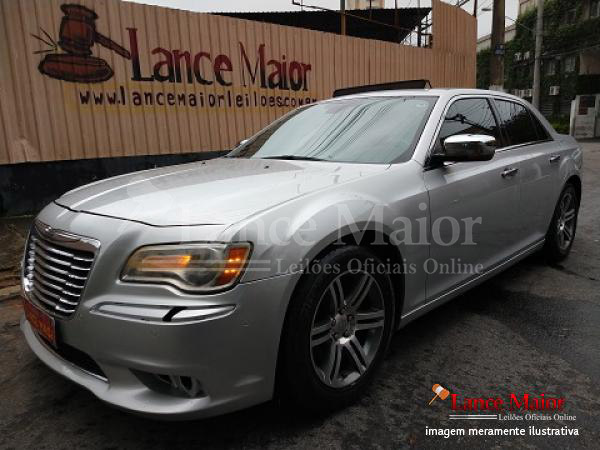 LOTE 002 - CHRYSLER 300 C 3.6 V6 AUT. 2012